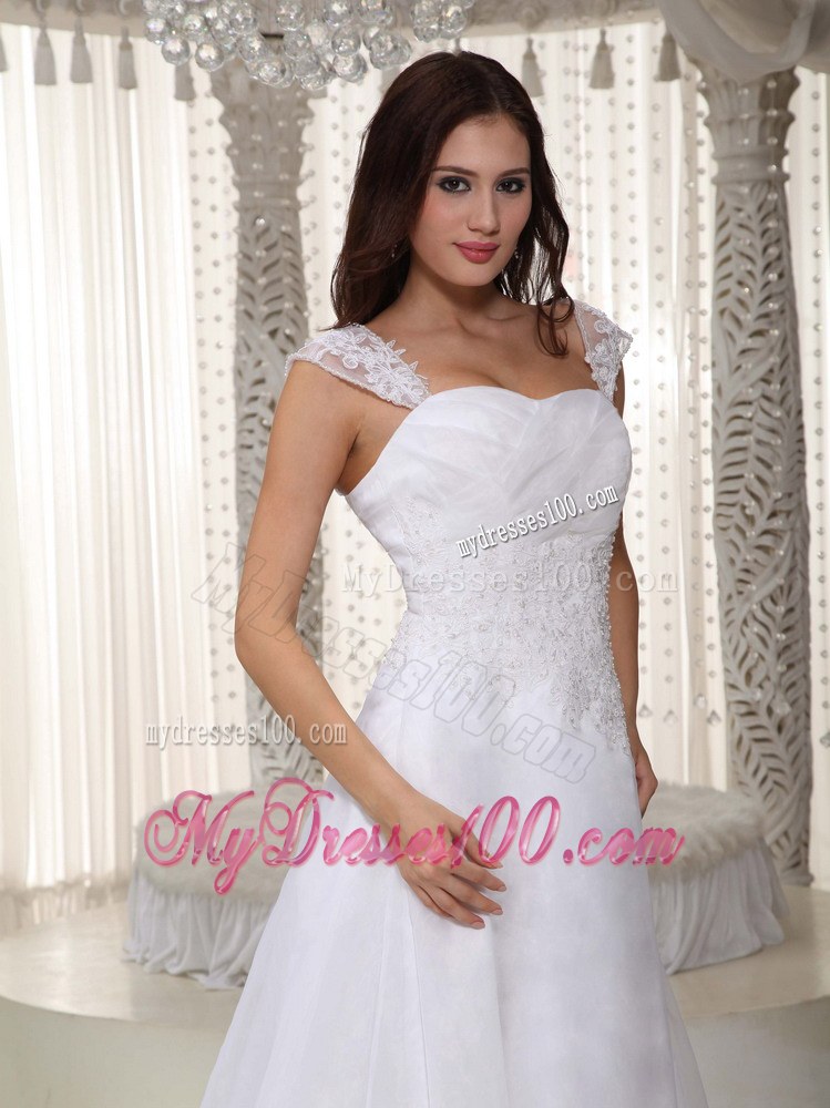 Gorgeous Straps Court Train Lace Ruched Wedding Dresses for 2013