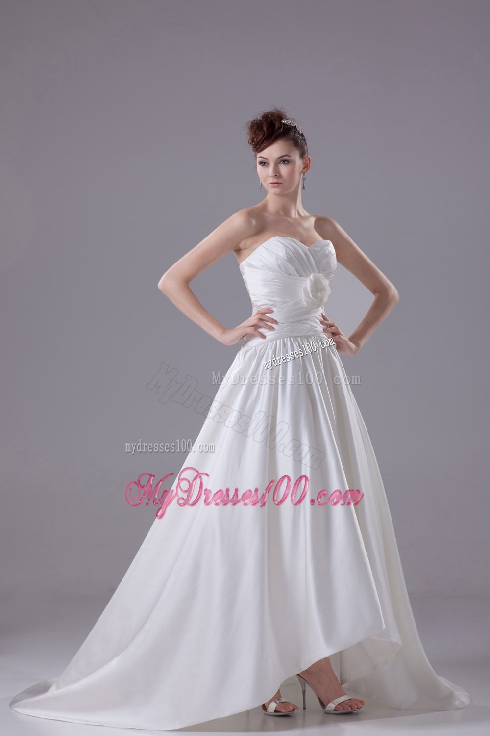 Hand Made Flowers Sweetheart Brush Train Wedding Dress
