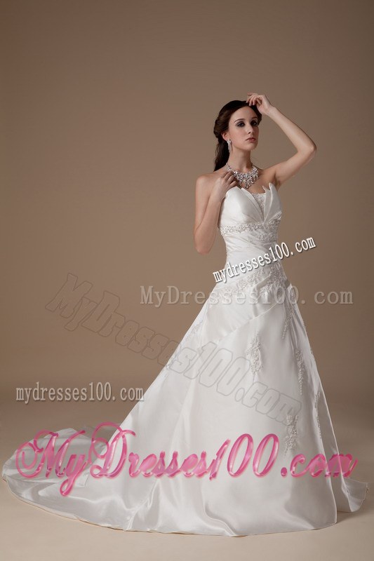Pretty Strapless Court Train Cheap Wedding Dress with Appliques