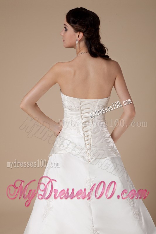 Pretty Strapless Court Train Cheap Wedding Dress with Appliques