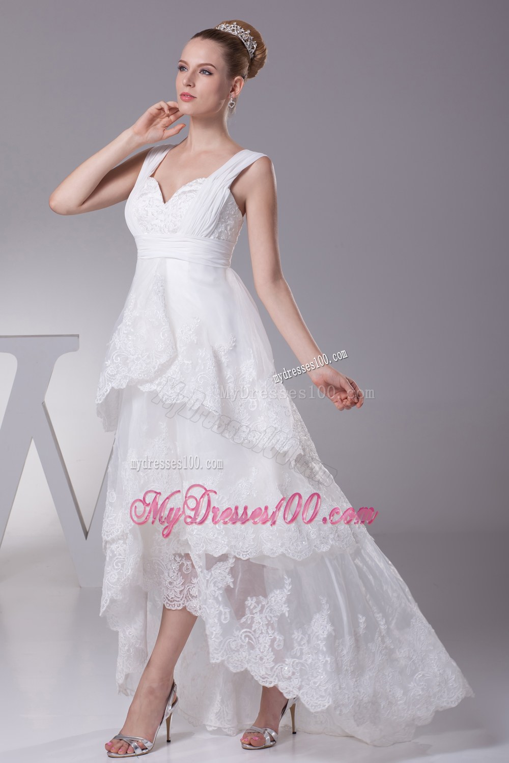 Fashionable Lace Straps High-low Wedding Dresses with Layers