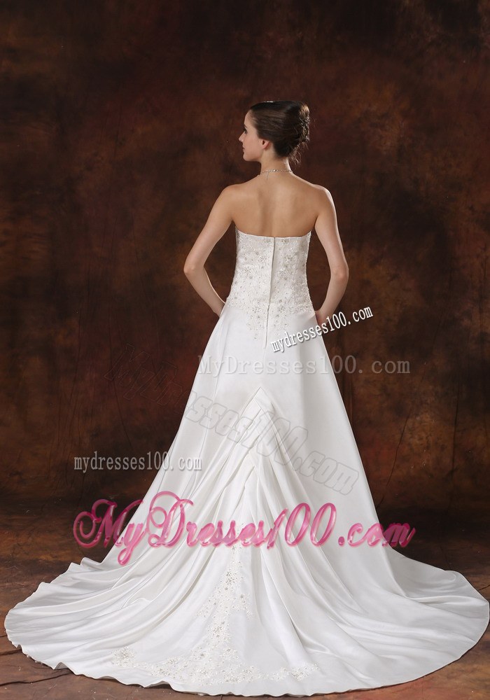 Pretty Sweetheart Appliques and Beading 2013 Garden Wedding Dresses