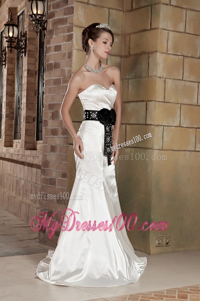 Lovely Sweetheart Brush Train Beaded Wedding Dress with Black Belt