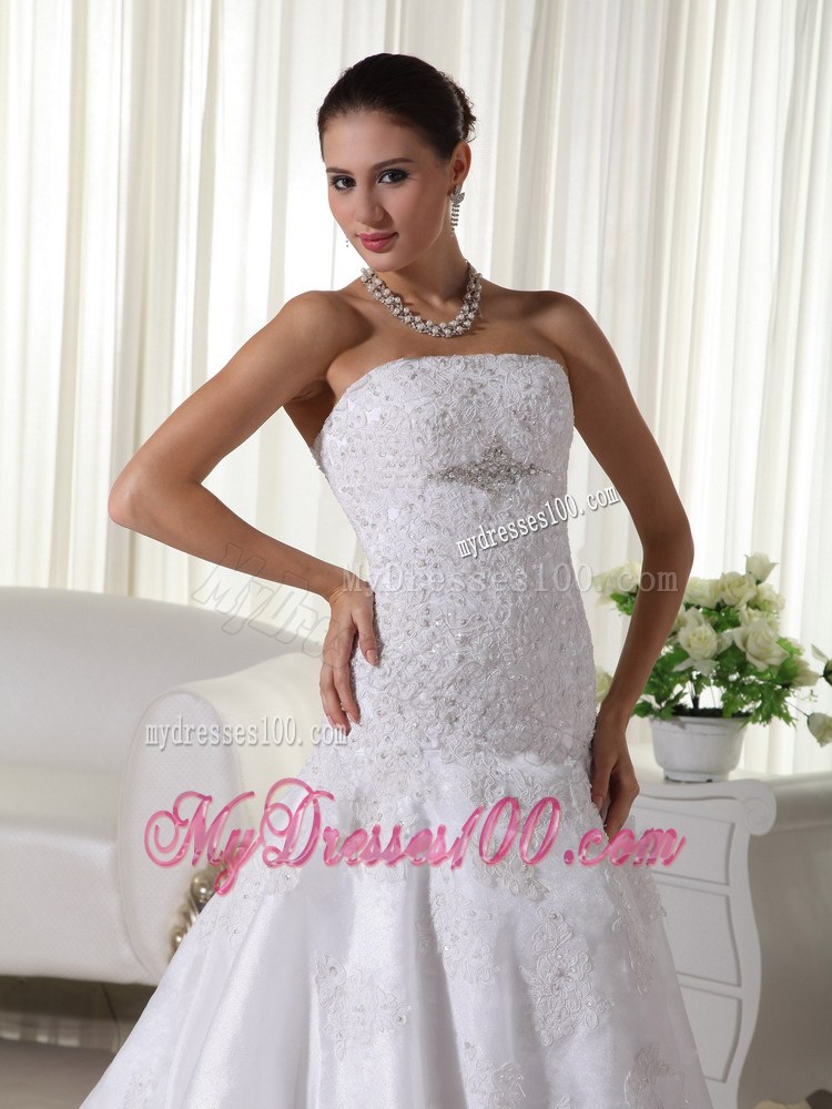 2013 Lovely Strapless Court Train Lace Wedding Dresses with Beading
