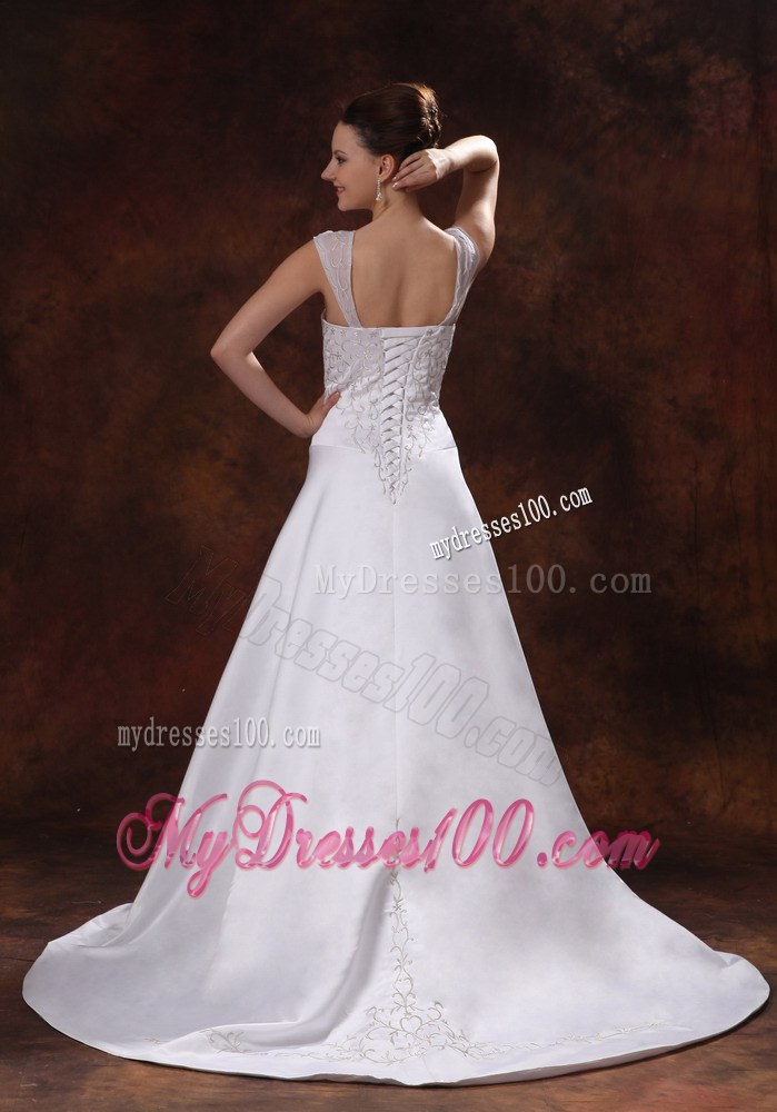Luxurious Straps Court Train Wedding Dress With Embroidery For Church