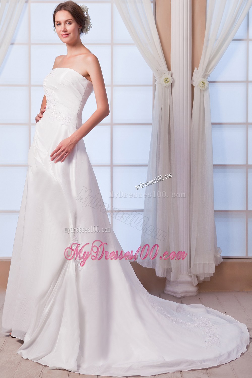 Modest Strapless Court Train Appliques 2013 Wedding Dresses