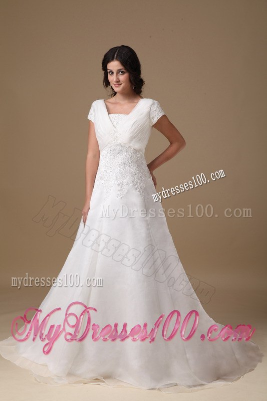 V-neck Court Train Appliqued Wedding Dresses with Short Sleeves