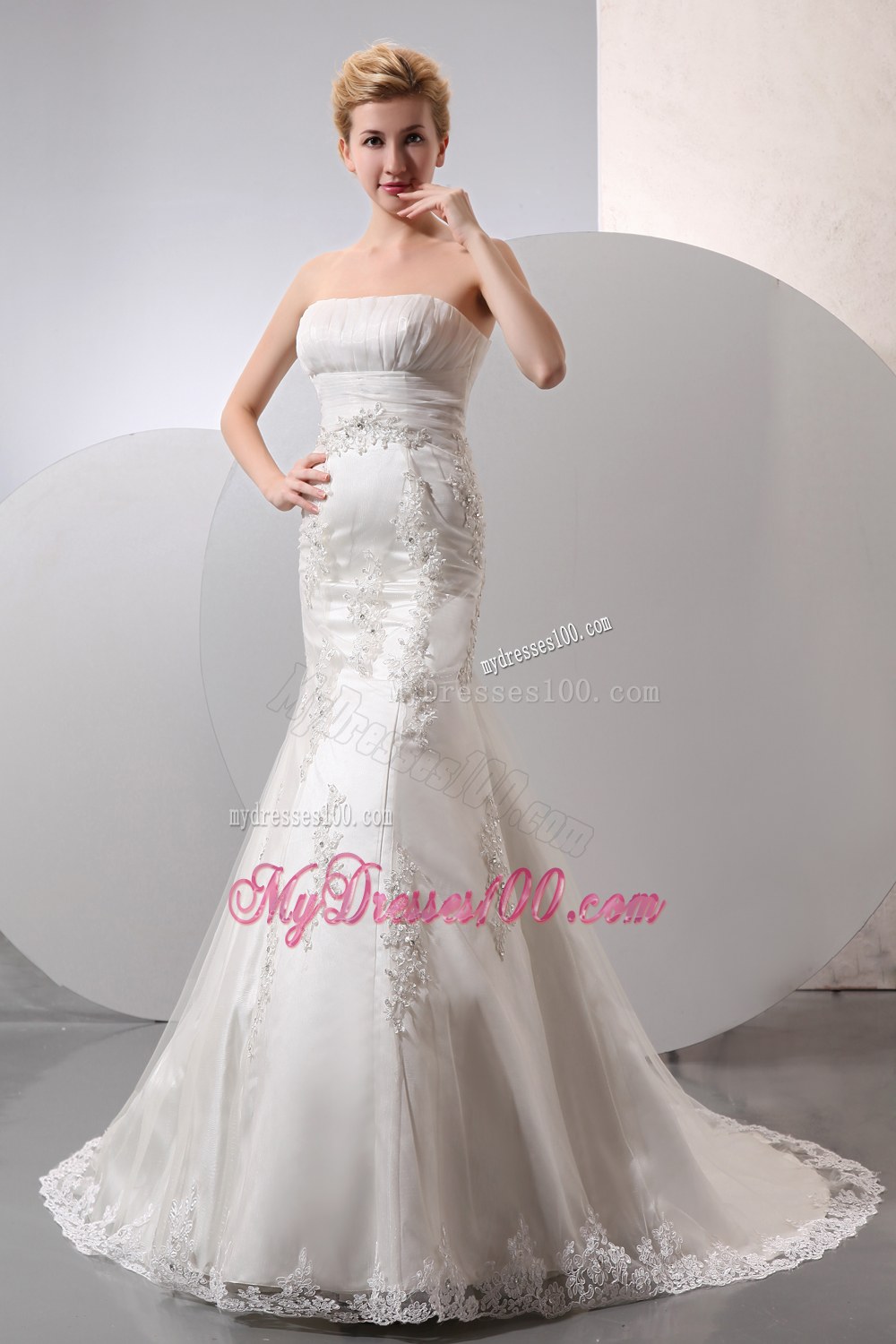 Modest Mermaid Strapless Court Train Lace Wedding Gowns