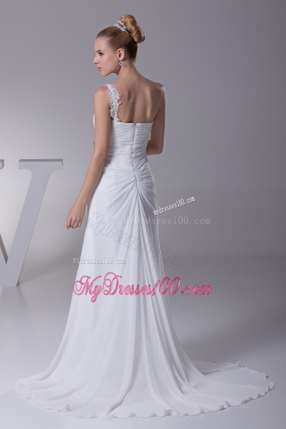 One Shoulder High Slit Ruching Appliques Wedding Dress