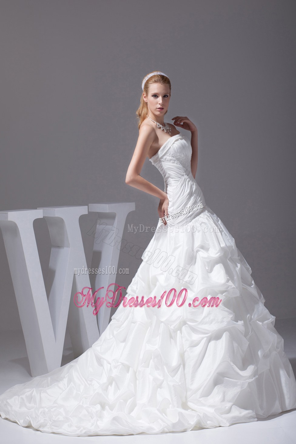 Pick-ups A-line Court Train Strapless Wedding Dress