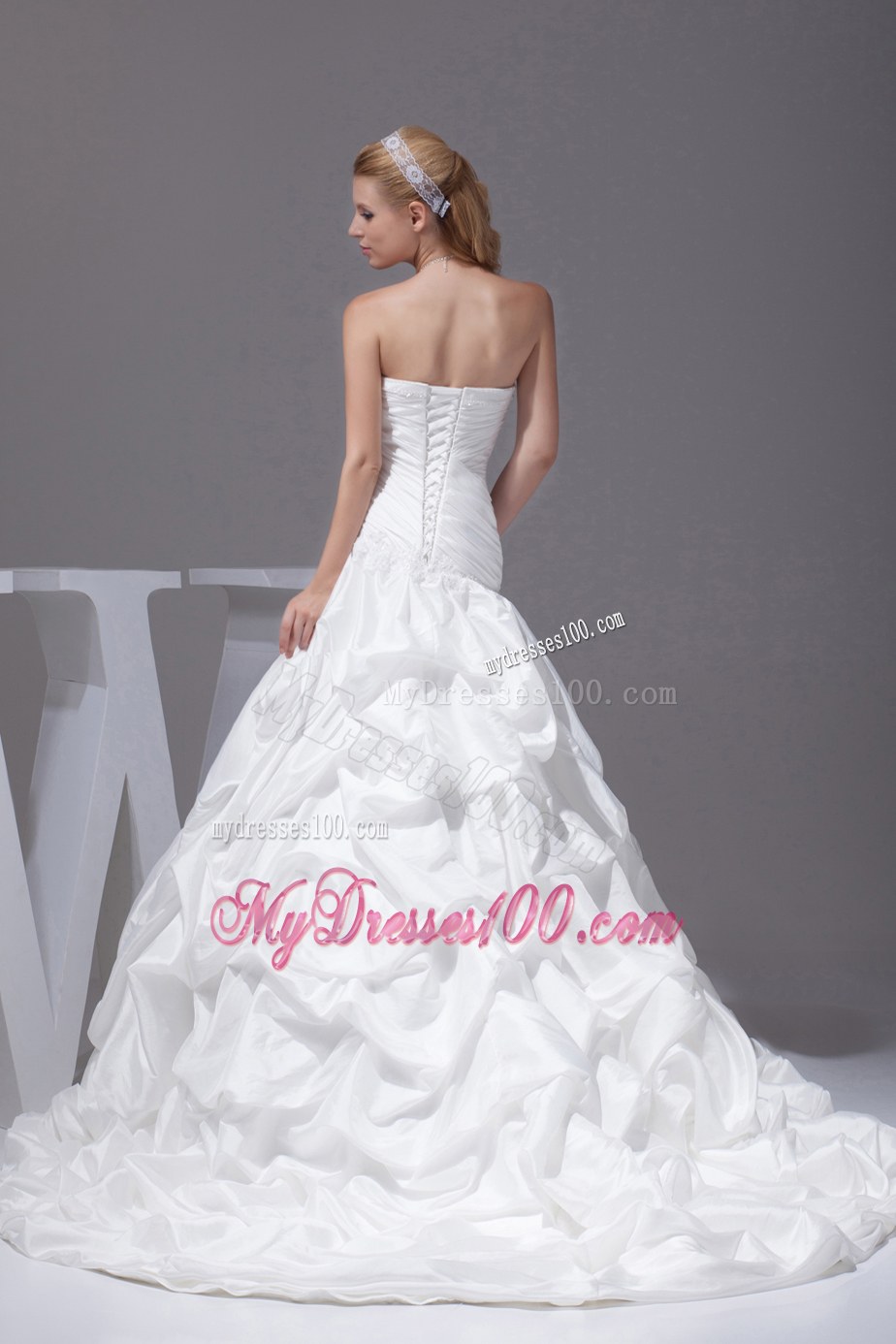 Pick-ups A-line Court Train Strapless Wedding Dress