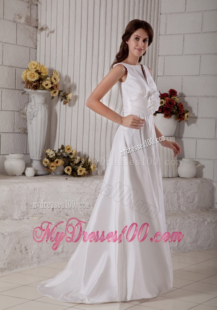 Popular Bateau Brush Train Hand Made Flowers Wedding Gowns