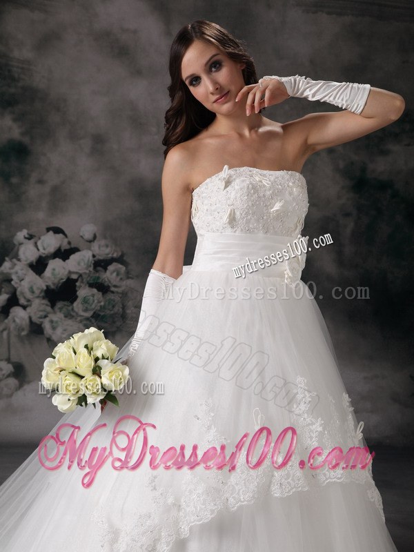 Lace Court Train Wedding Dresses with Hand Made Flowers and Bow