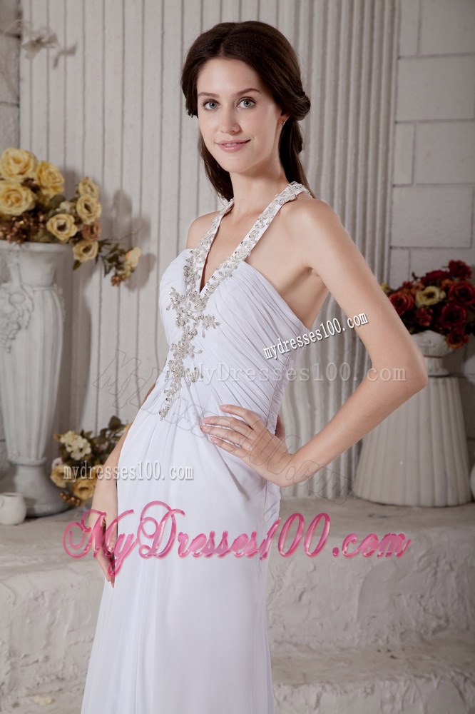 Popular Column V-neck Brush Train Discount Wedding Dress with Beading