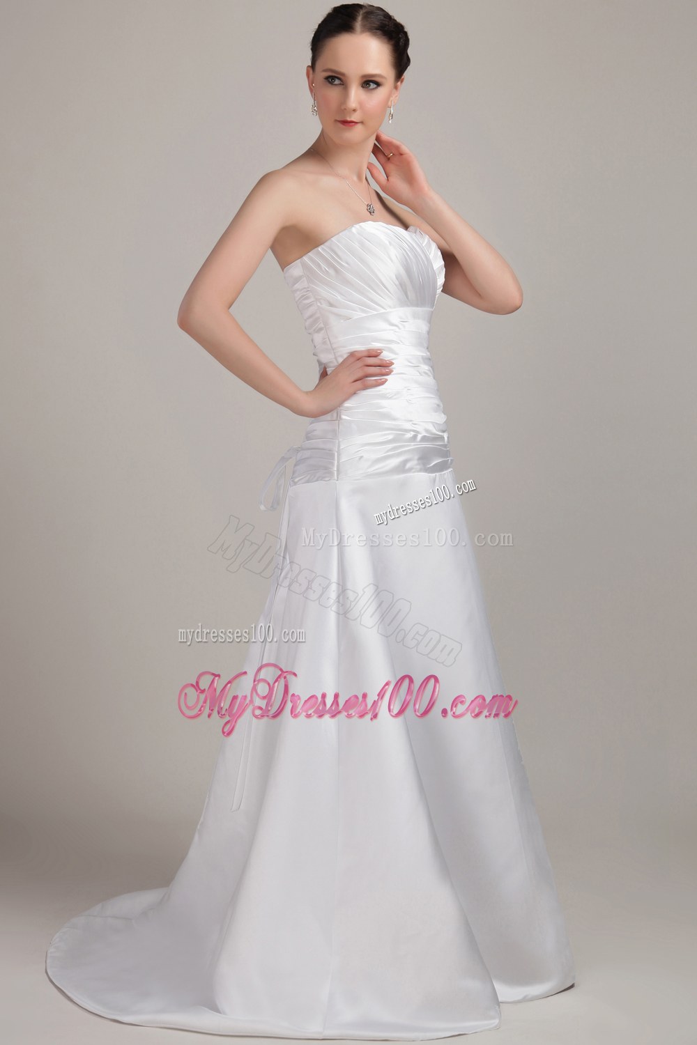Romantic Sweetheart Brush Train Ruched Wedding Gowns