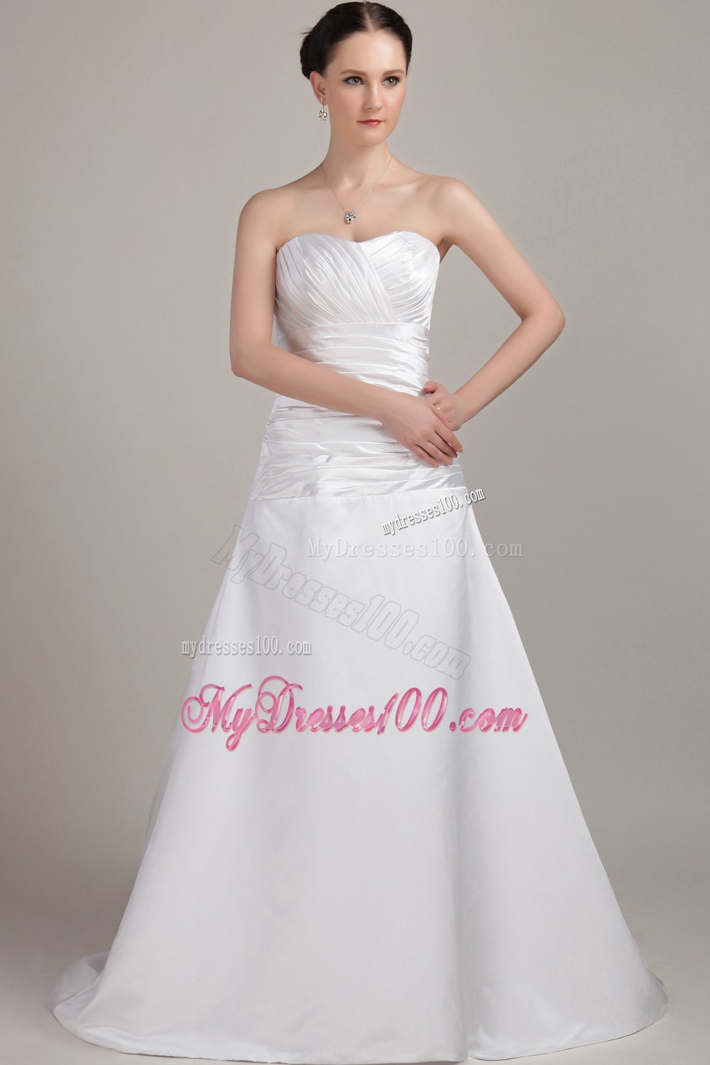 Romantic Sweetheart Brush Train Ruched Wedding Gowns
