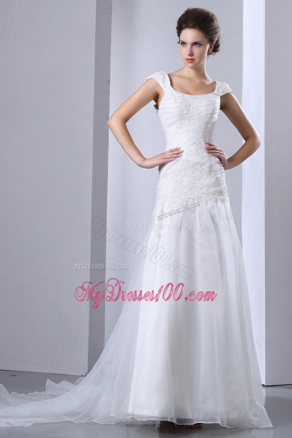 Scoop Chapel Train Appliques Wedding Dresses with Cap Sleeves
