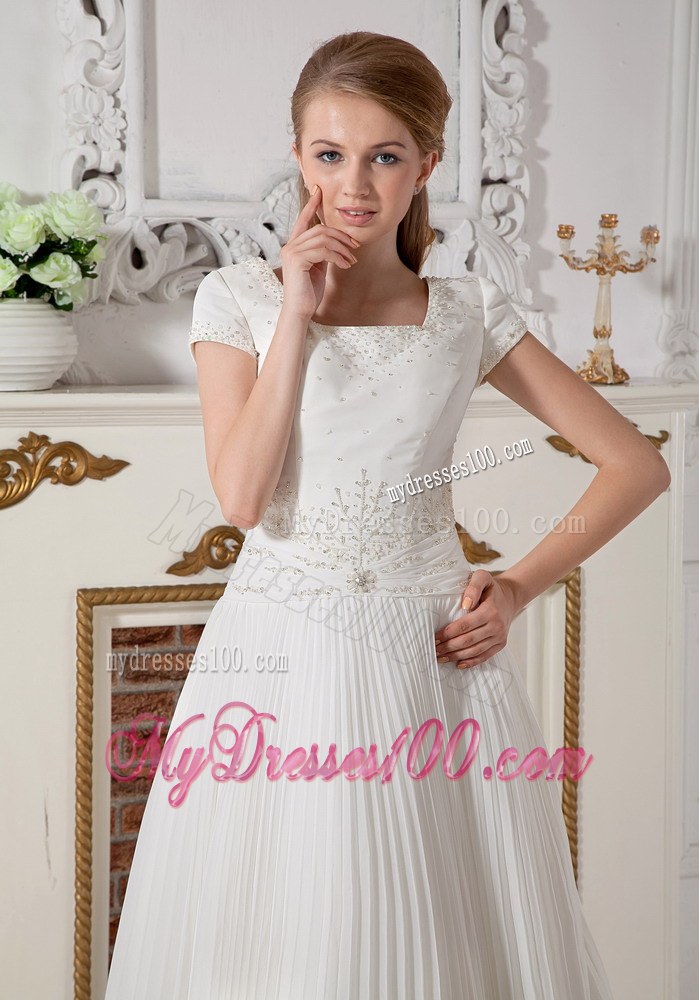 Romantic Square Court Train Beaded Wedding Dress with Short Sleeves