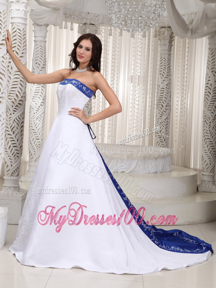 Romantic Strapless Court Train New Wedding Dress with Embroidery