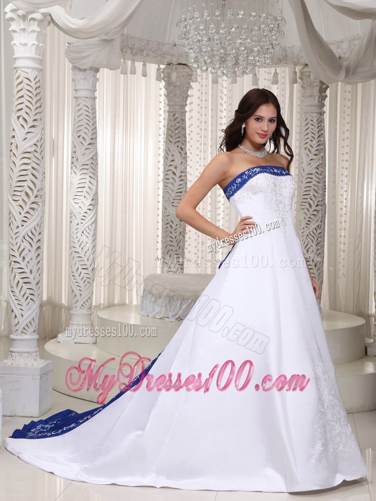 Romantic Strapless Court Train New Wedding Dress with Embroidery
