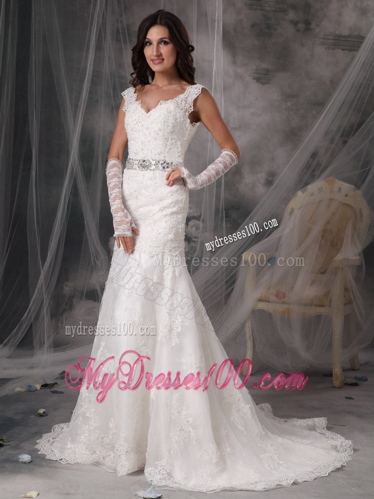 Sexy V-Neck Court Train 2013 Luxurious Lace Wedding Dresses