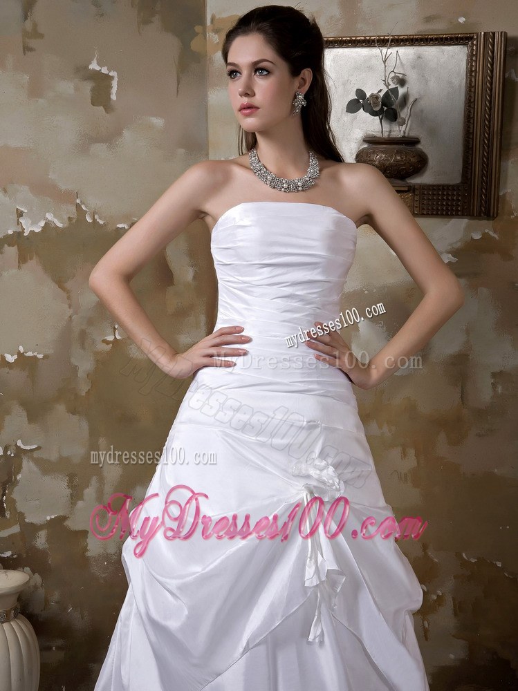 Simple Strapless Brush Train Hand Made Flowers Wedding Dresses