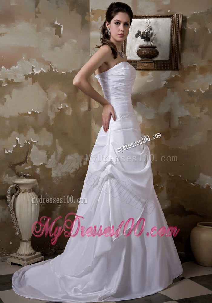 Simple Strapless Brush Train Hand Made Flowers Wedding Dresses