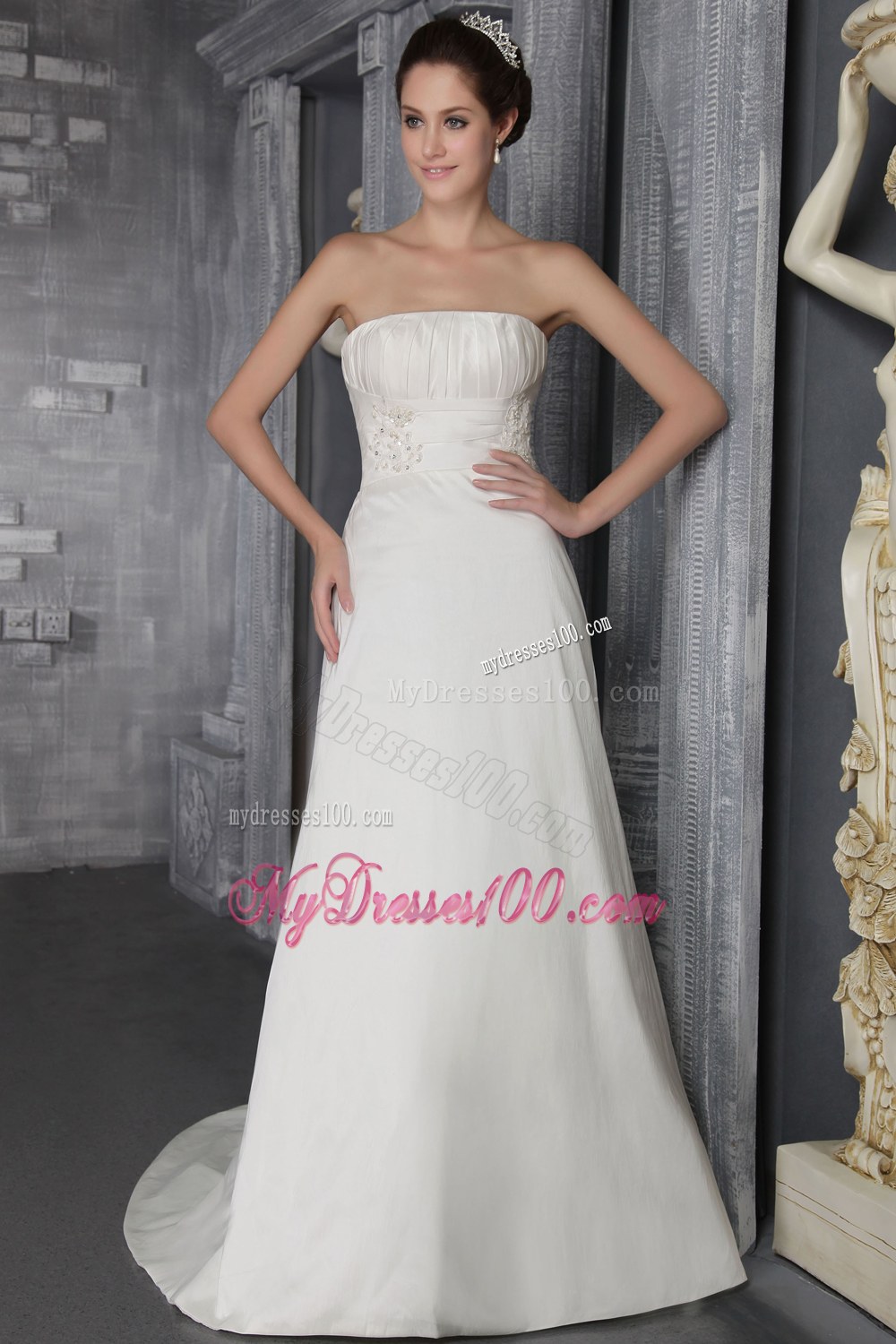 Simple Empire Strapless Brush Train Appliques Wedding Gowns