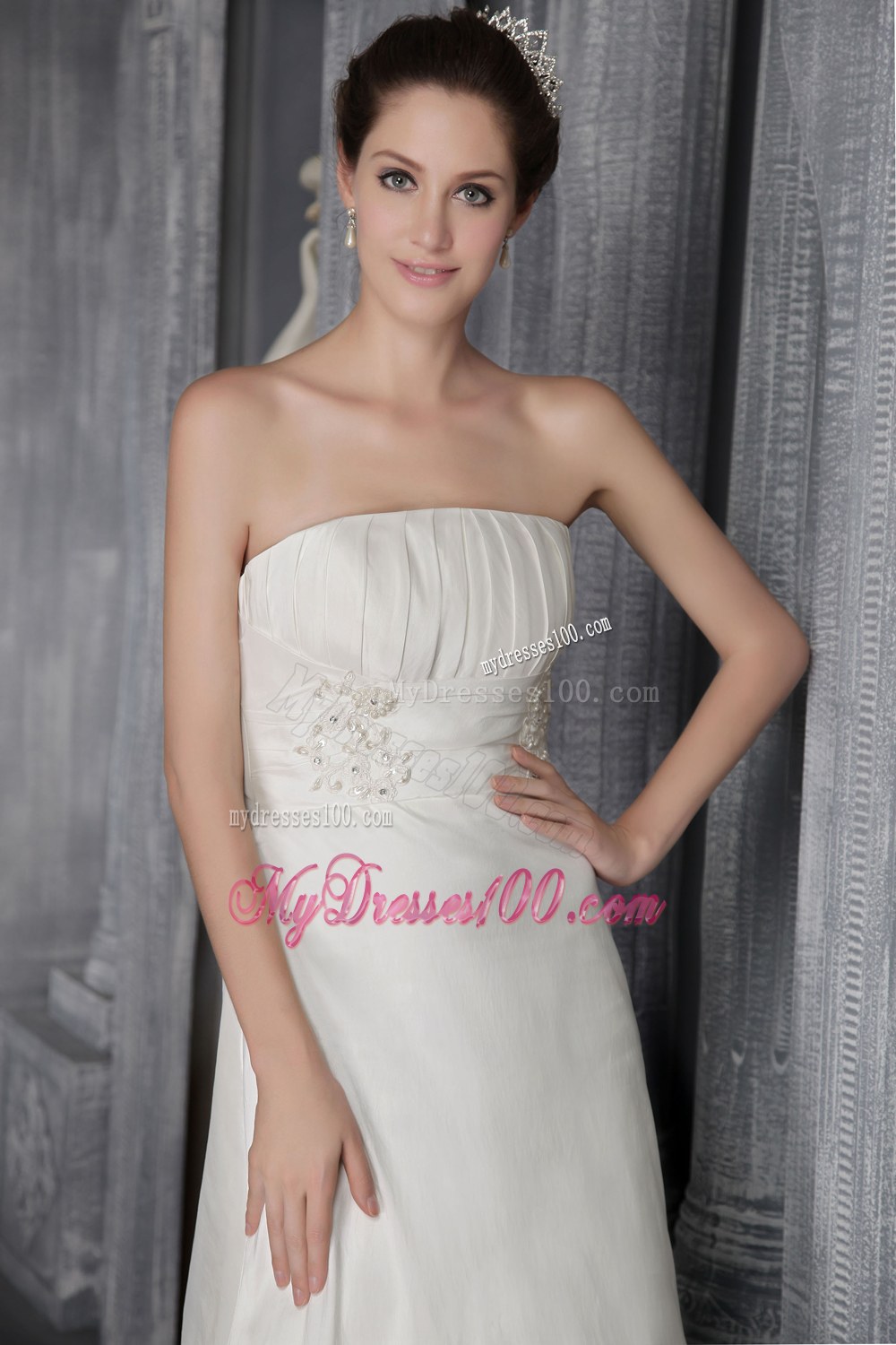 Simple Empire Strapless Brush Train Appliques Wedding Gowns