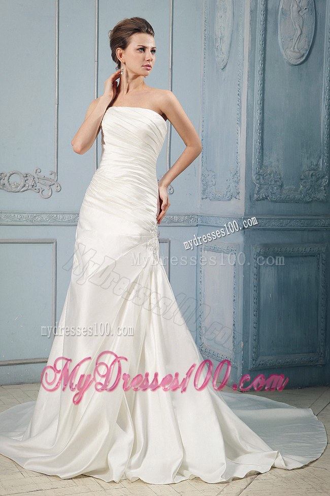 Simple Wedding Dress With Ruching and Appliques Court Train For Church