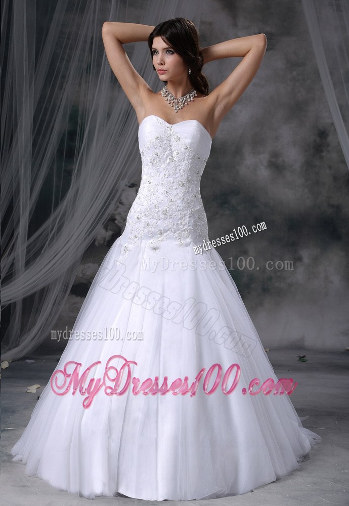 Lace with Beading Sweetheart Court Train 2013 Wedding Dresses