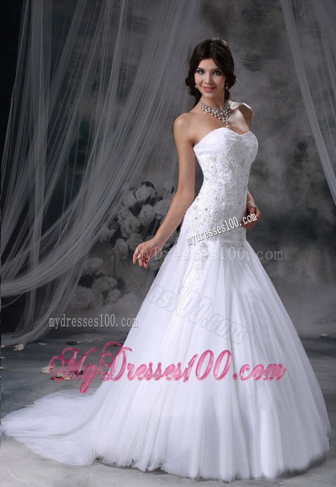 Lace with Beading Sweetheart Court Train 2013 Wedding Dresses