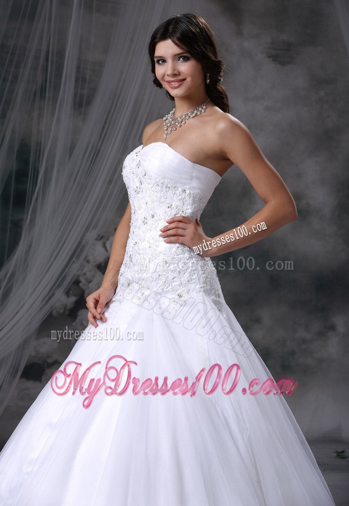 Lace with Beading Sweetheart Court Train 2013 Wedding Dresses