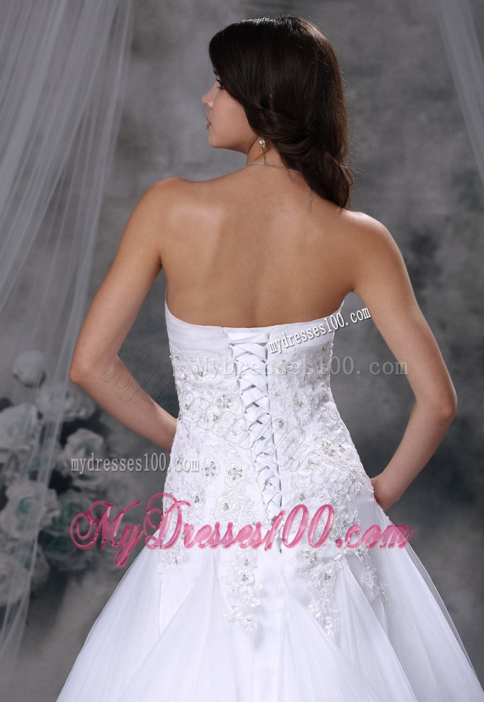 Lace with Beading Sweetheart Court Train 2013 Wedding Dresses