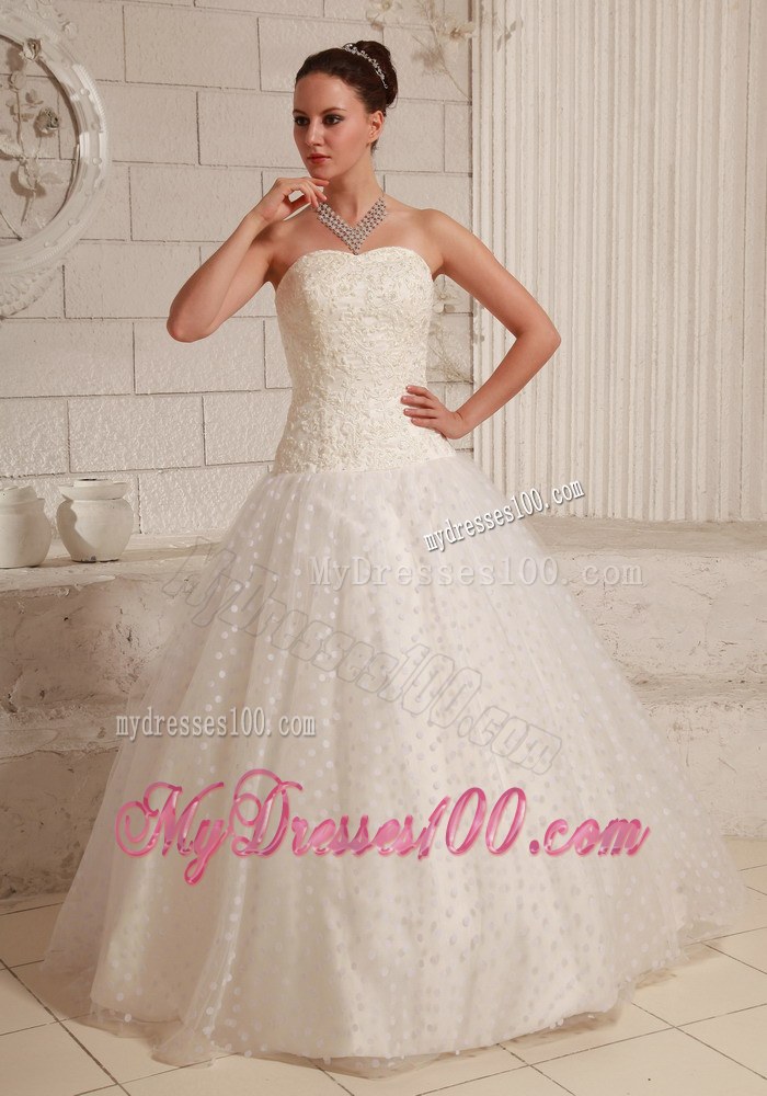 Strapless Appliques Ball Gown Special Tulle Wedding Gowns for Discount