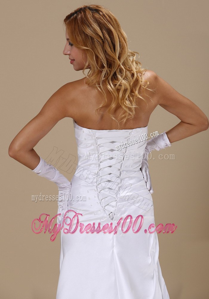 Cheap Strapless Appliques and Ruches Wedding Dress For Custom Made