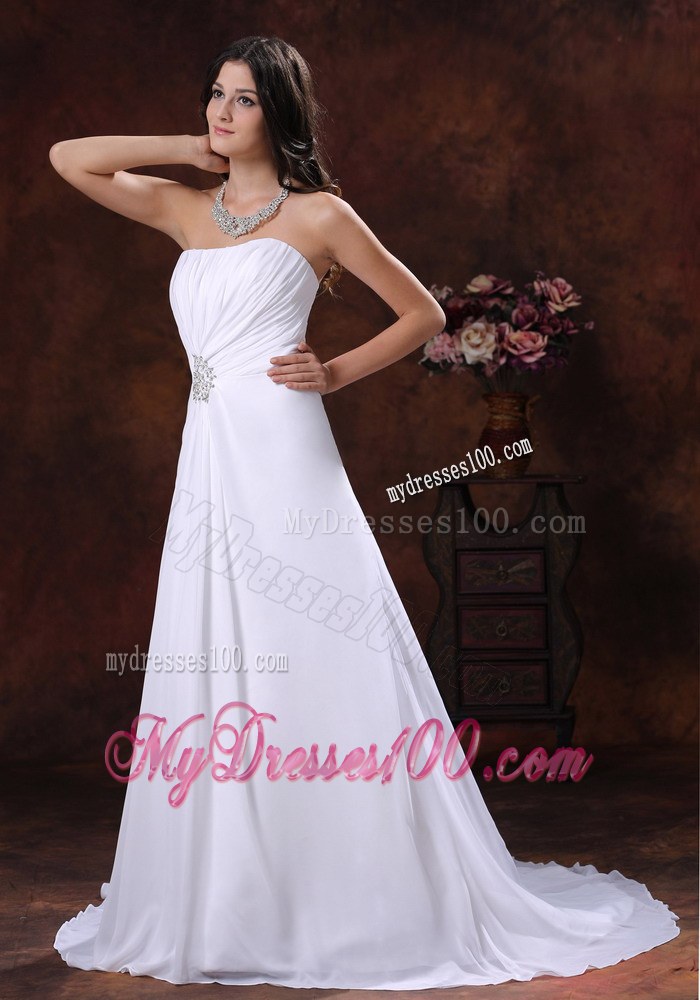 Pretty Beaded Decorate Sweetheart Beach Wedding Dresses On Sale