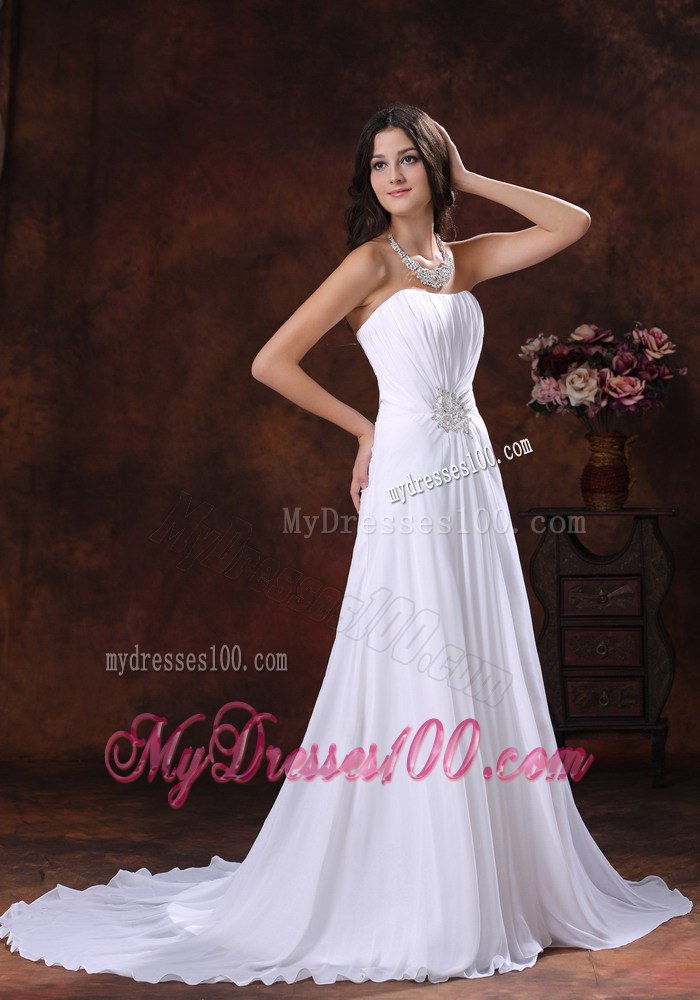 Pretty Beaded Decorate Sweetheart Beach Wedding Dresses On Sale