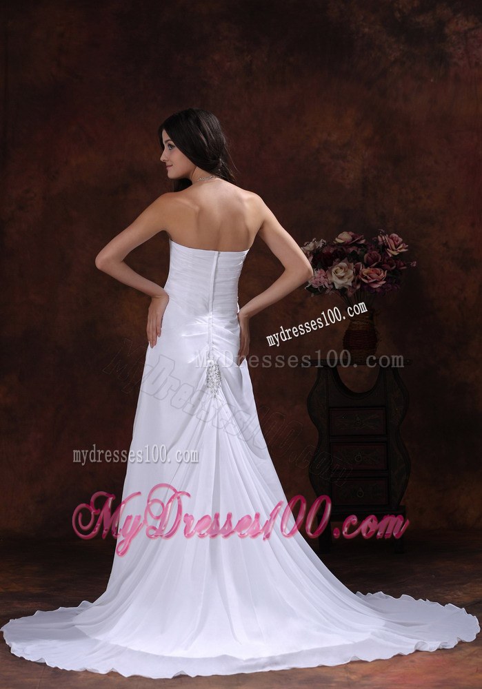 Pretty Beaded Decorate Sweetheart Beach Wedding Dresses On Sale