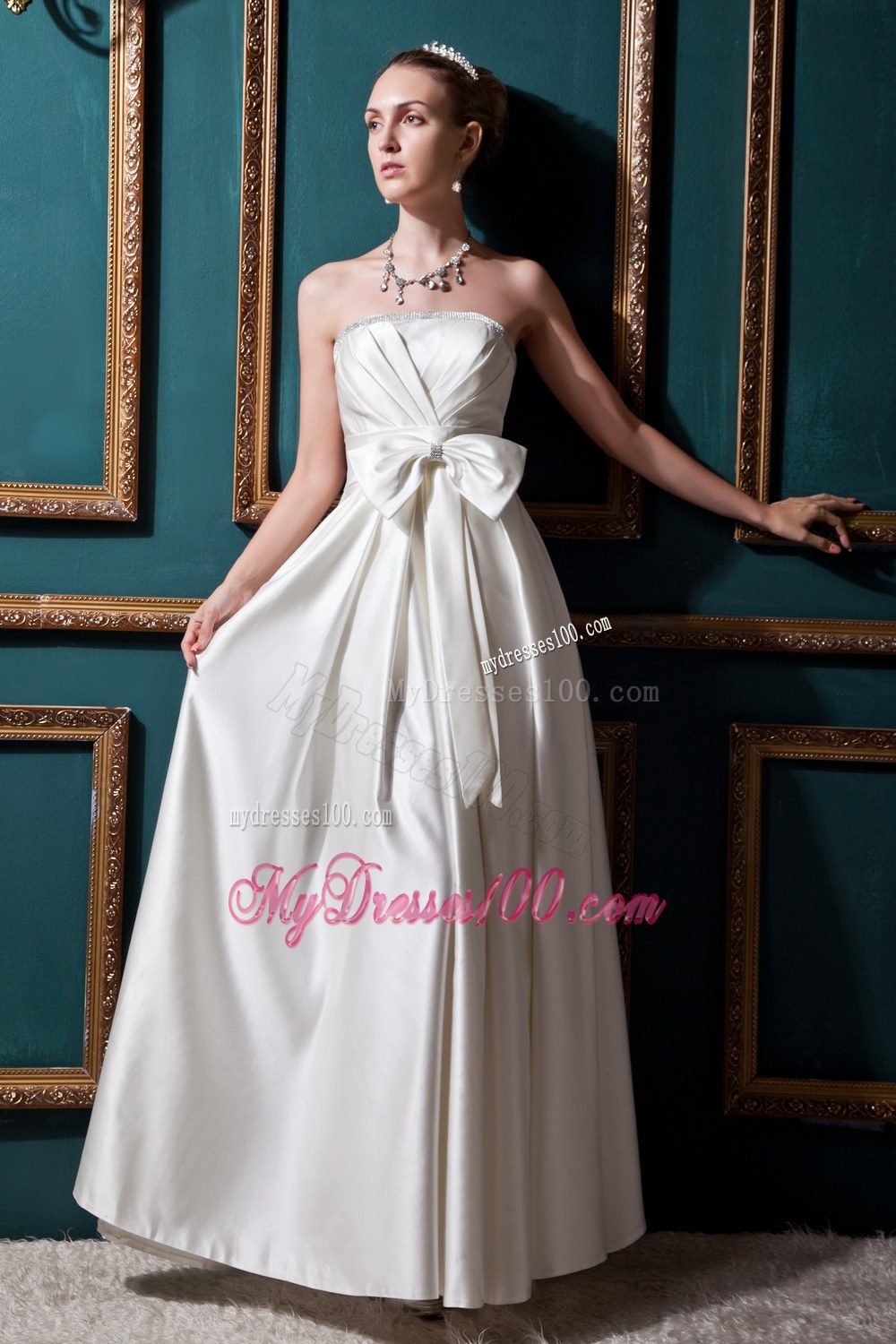 Sweet Column Strapless Wedding Dress with Beading and Bow