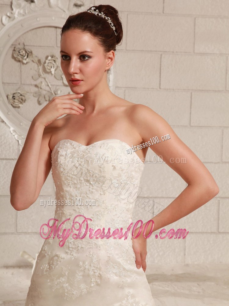 Sweetheart Lace Wedding Dresses with Brush Train For Custom Made