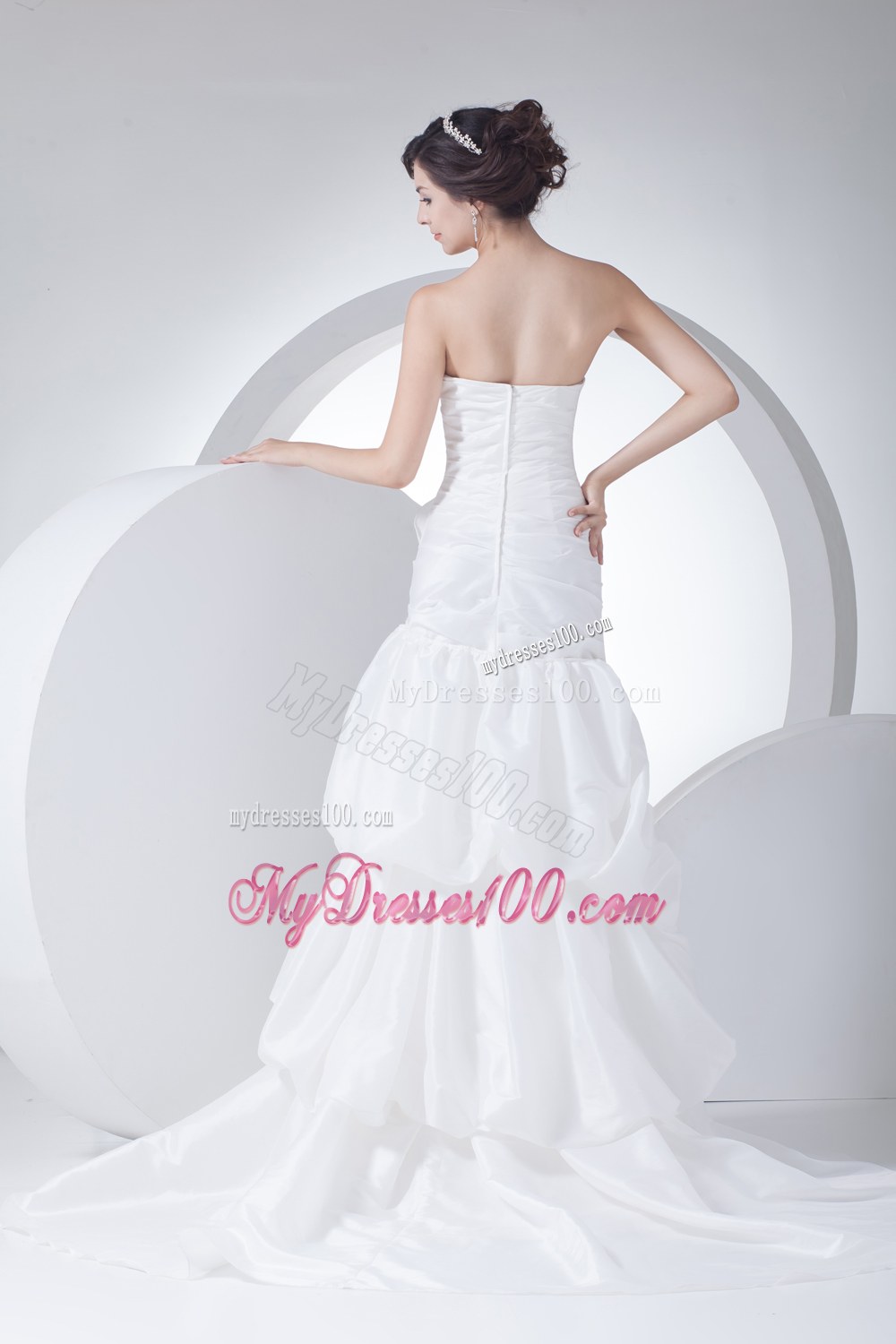 Sweetheart Mermaid Hand Made Flowers Brush Train Wedding Dress