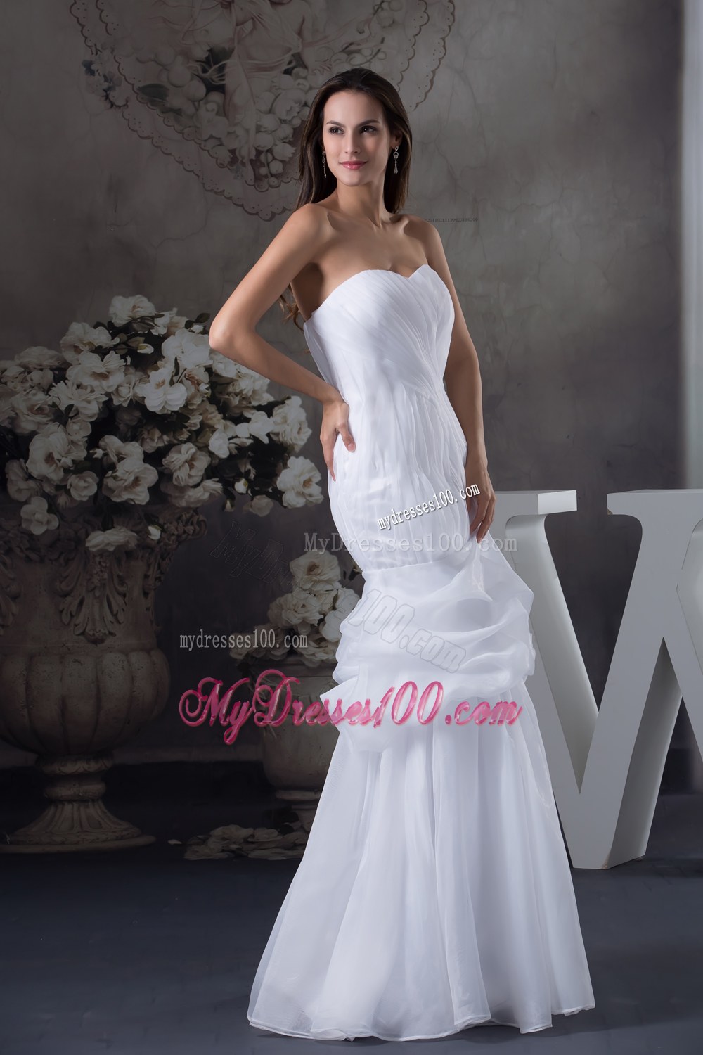 Sweetheart Mermaid Long Pick Ups Wedding Dress
