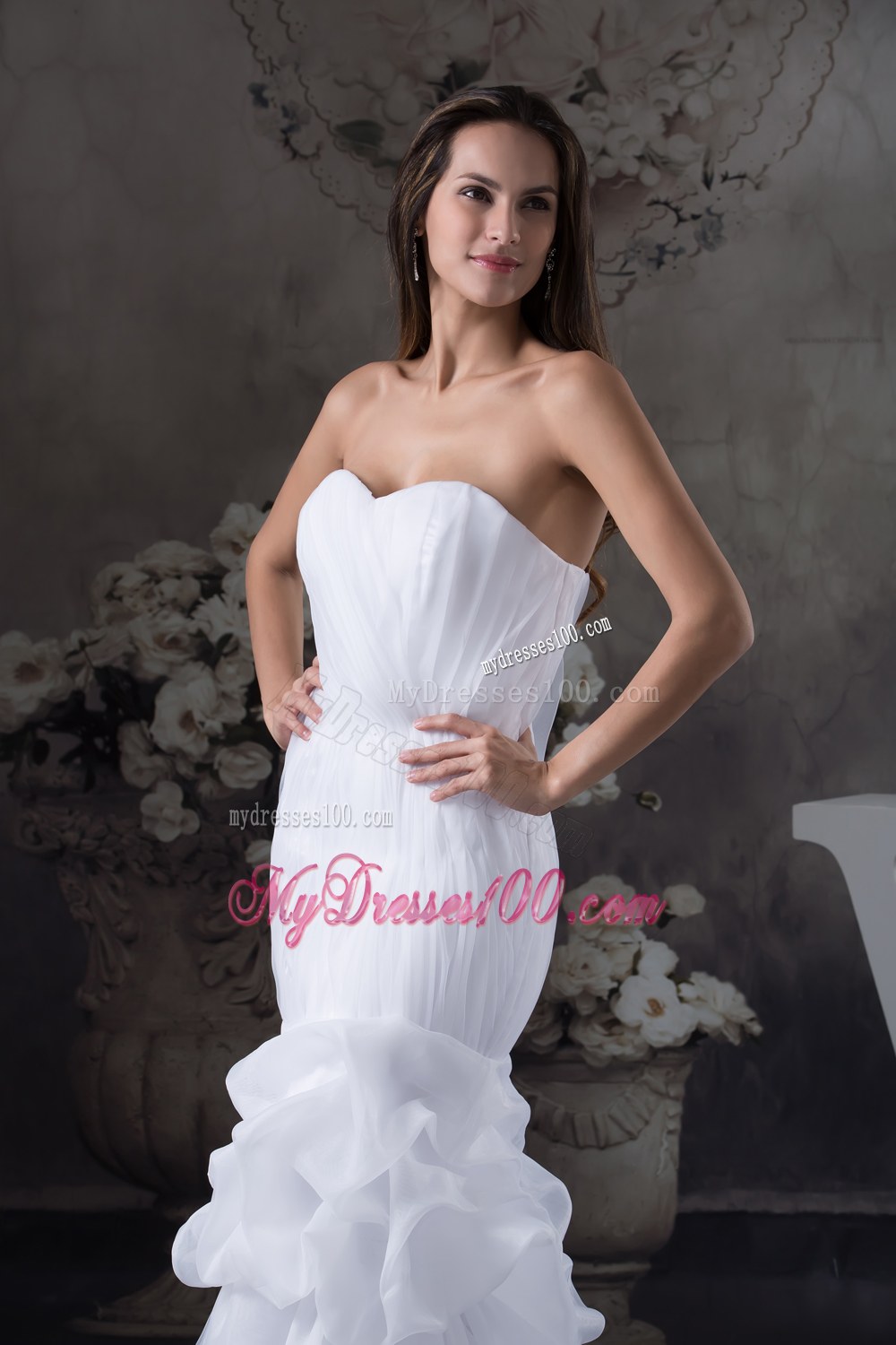 Sweetheart Mermaid Long Pick Ups Wedding Dress