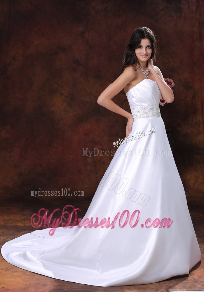 Modest Sweetheart Wedding Dresses With Beaded Decorate Waist