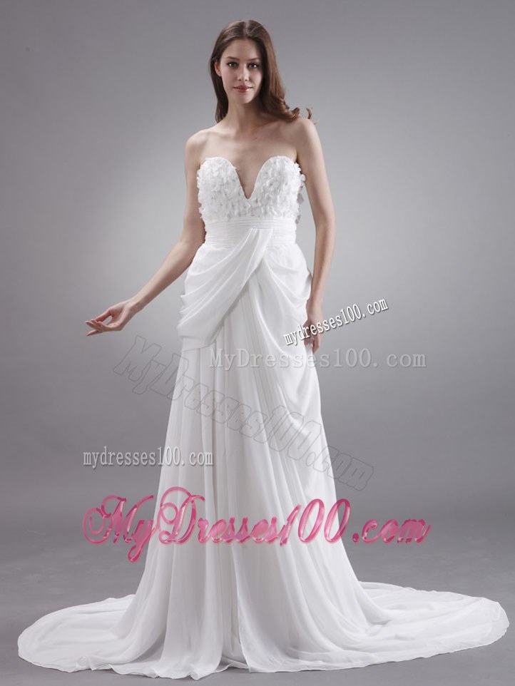 Pretty Sweetheart Wedding Dress With Hand Made Flowers Court Train