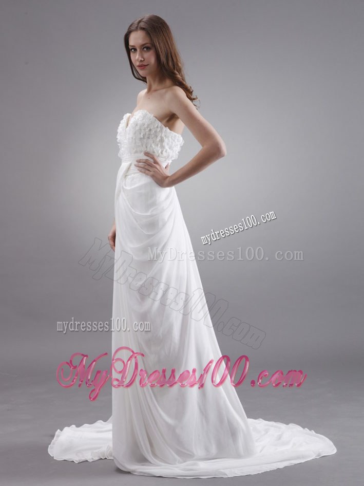 Pretty Sweetheart Wedding Dress With Hand Made Flowers Court Train