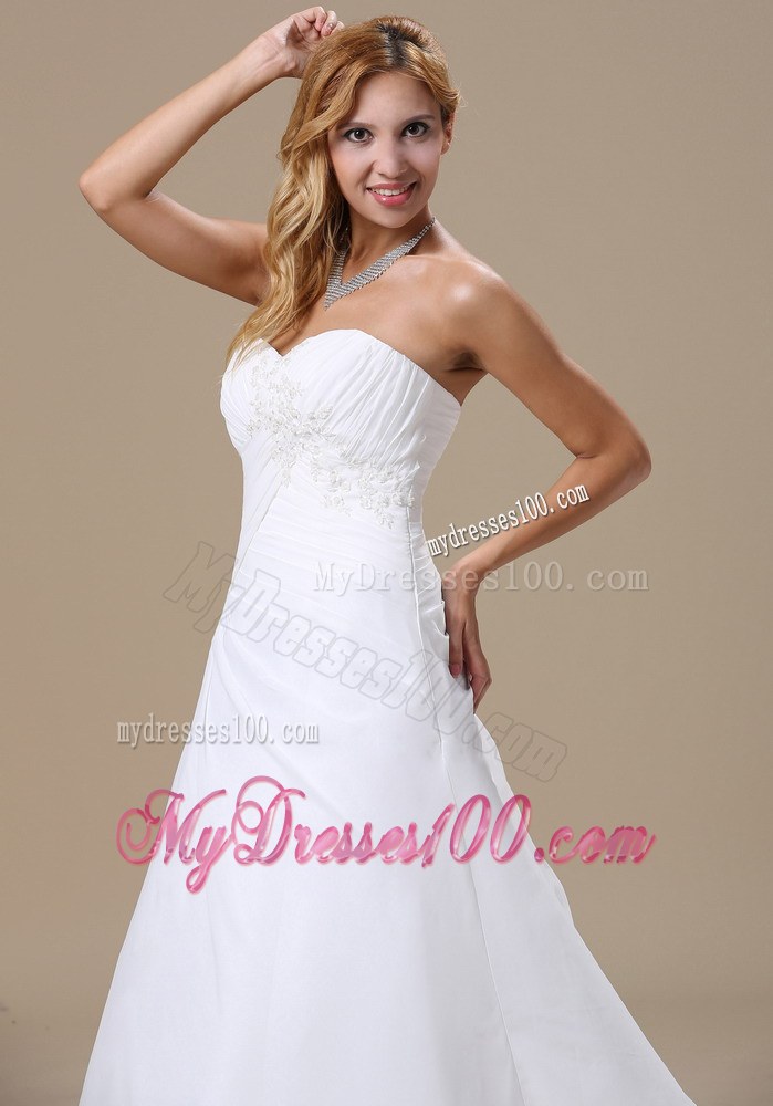 2013 Sweetheart Wedding Dress with Ruches and Appliques Custom Made