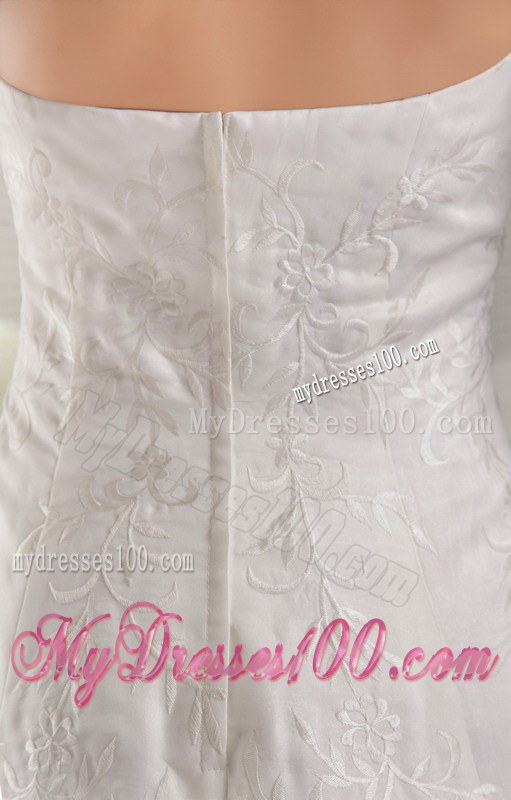 White Princess Strapless Court Train Bridal Gown with Embroidery
