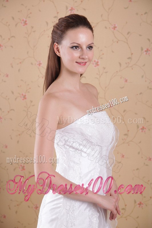 White Strapless Court Train Luxurious Lace Wedding Dresses